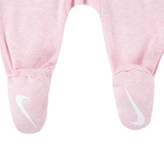 נייק אברול מעבר