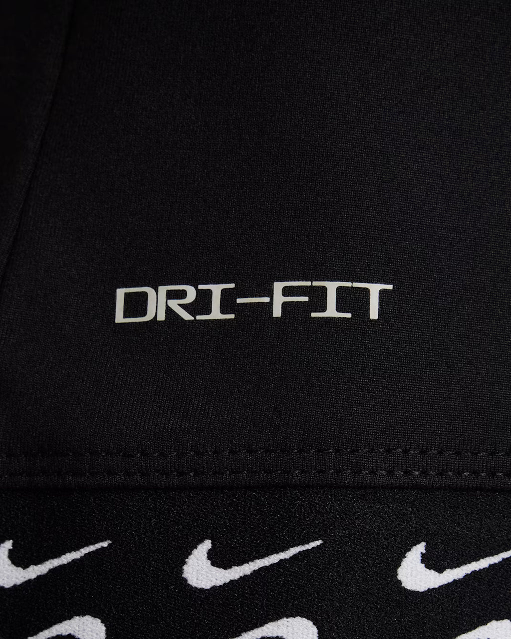 נייק טי-שרט דרי-פיט