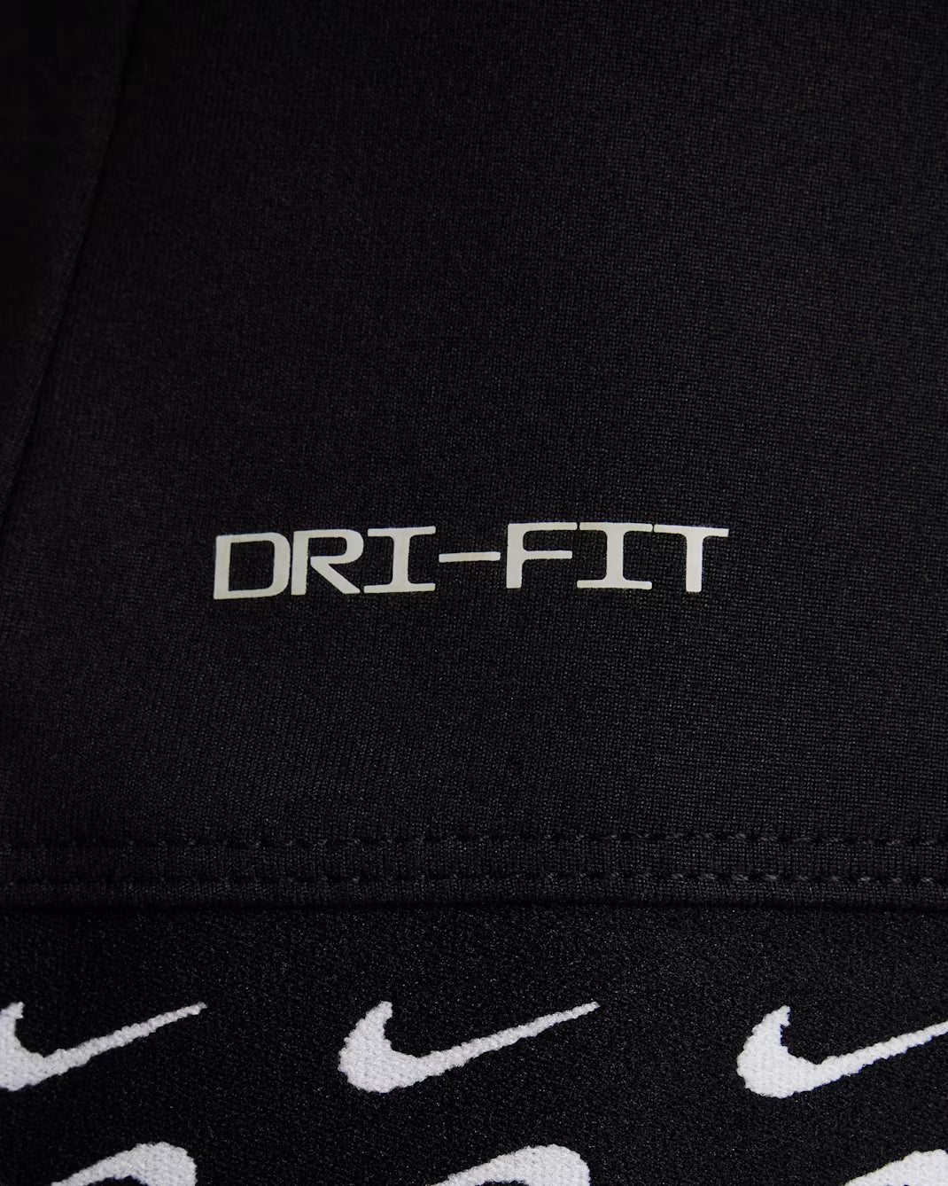 נייק טי-שרט דרי-פיט