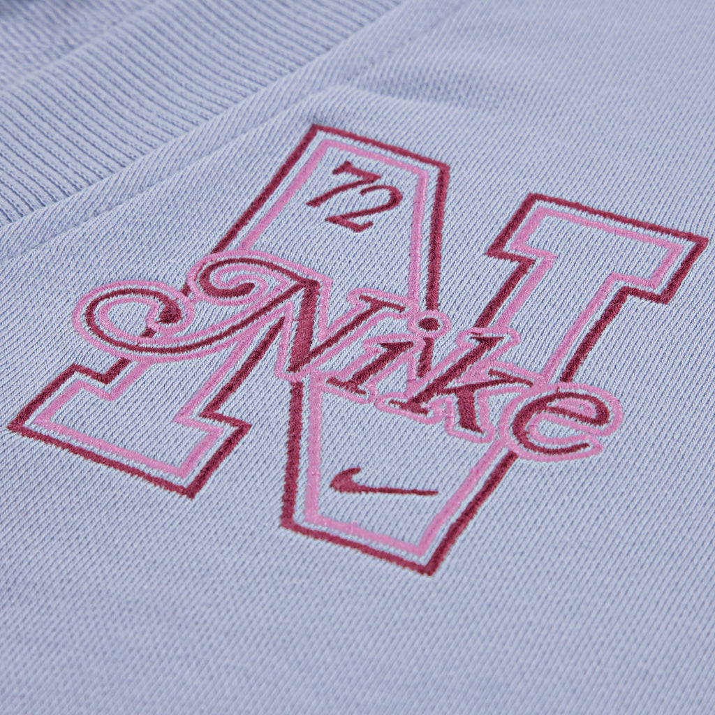 נייק חליפת חצאית