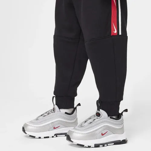 נייק חליפת מעבר